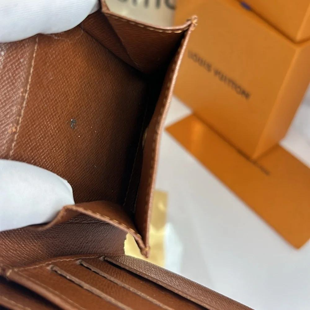 Louis Vuitton LOUIS VUITTON Monogram - Picture 7 of 16